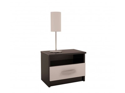 Κομοδίνο Versai